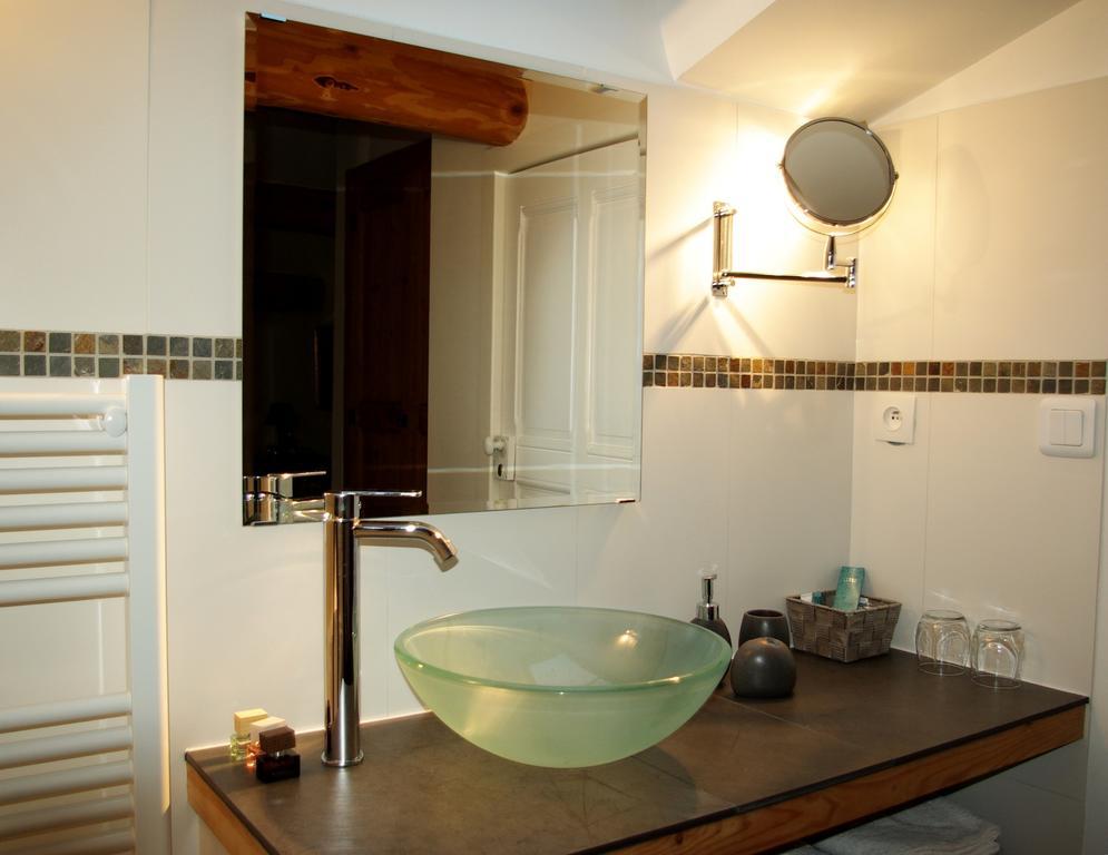 Le Mas De La Fontaine Bed and Breakfast Le Pegue Pokój zdjęcie
