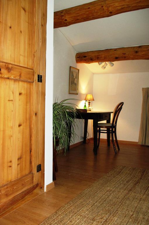 Le Mas De La Fontaine Bed and Breakfast Le Pegue Pokój zdjęcie